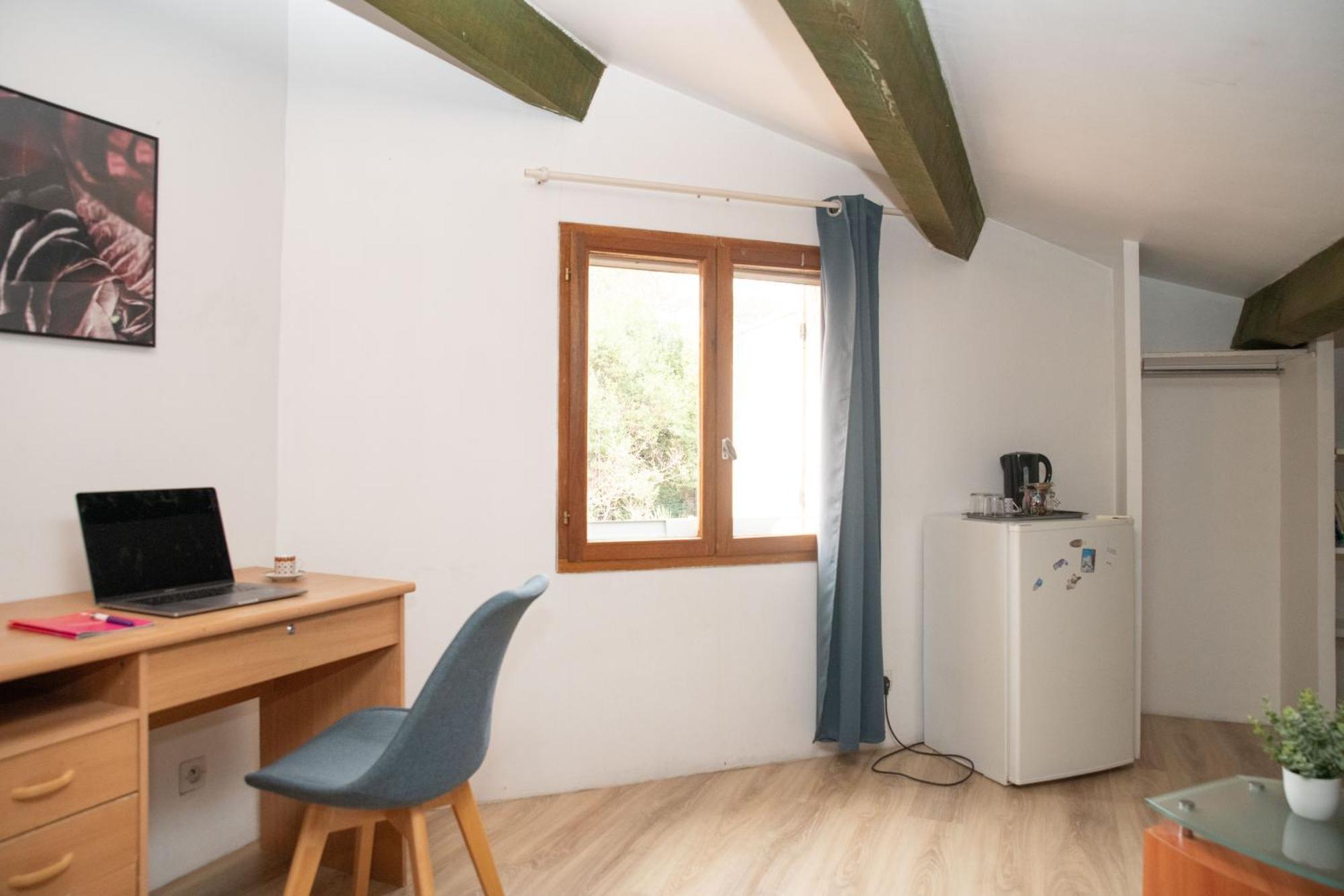 Private Room Montpellier Exterior foto